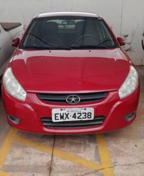 UM VEÍCULO MARCA JAC, MODELO J3, 2011/2012, VERMELHO, PLACAS: EWX4238, SÃO PAULO-SP, CHASSI: LJ12EKR15C4374131, MOTOR: HFC4EB13DB3461100 E RENAVAM: 378678655, EM BOM ESTADO DE CONSERVAÇÃO E FUNCIONAMENTO
