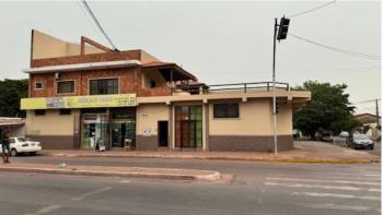 UM SALÃO COMERCIAL DE APROXIMADAMENTE 304,92 M2 E UM GALPÃO COMERCIAL MEDINDO 280,72 M2, COM ESTRUTURA METÁLICA E TELHAS DE ZINCO, SEM LAJE EM CORUMBÁ-MS